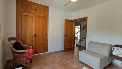 Chalet on Calle Alamillo photo 51