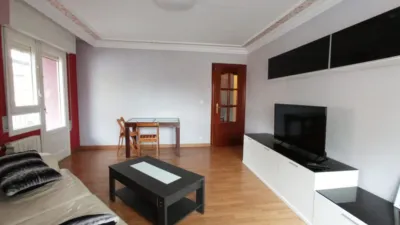 Apartment in Gamonal-Capiscol photo 2