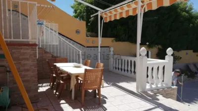 Casa pareada en venta en Avda. Elvas, Avenida de Elvas-Campus (Badajoz Capital) de 430.000 €