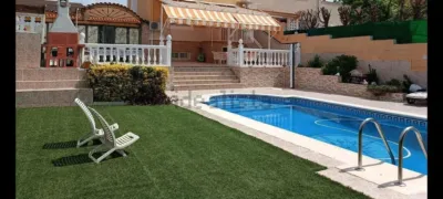 Casa pareada en venta en Avda. Elvas, Avenida de Elvas-Campus (Badajoz Capital) de 430.000 €