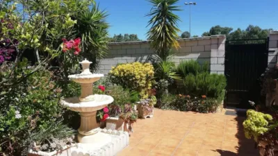 Casa pareada en venta en Avda. Elvas, Avenida de Elvas-Campus (Badajoz Capital) de 430.000 €