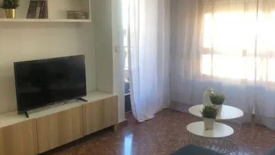 Piso en alquiler en Avenida del Primado Reig, 80, cerca de Carrer del Riu Ebre - Imagen 2