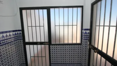 House in Urban Centre photo 36
