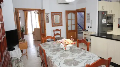 House in Urban Centre photo 4
