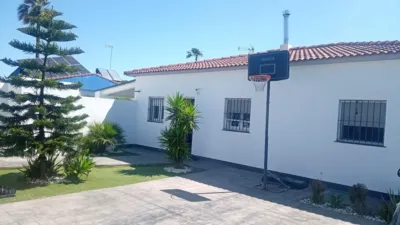 Chalet in Las Rapaces photo 9