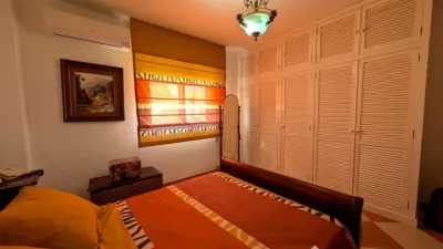 Apartment on Calle de Romea photo 3