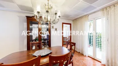 Flat on Eugenia Viñes Street photo 11
