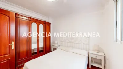 Flat on Eugenia Viñes Street photo 25
