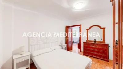 Flat on Eugenia Viñes Street photo 46