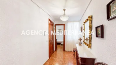Flat on Eugenia Viñes Street photo 47