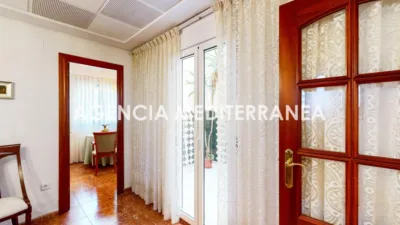 Flat on Eugenia Viñes Street photo 8