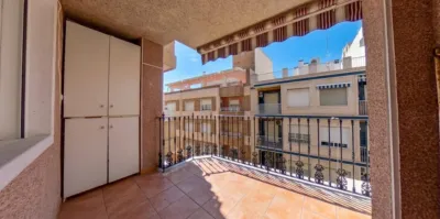 Apartment on Carrer de Cervantes photo 2