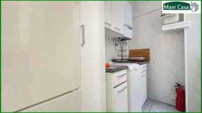 Piso en venta en Travessera de les Corts, cerca de Carrer de Mejía Lequerica, Les Corts (Distrito Les Corts. Barcelona Capital) de 670.000 €