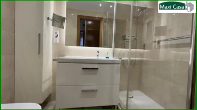 Piso en venta en Travessera de les Corts, cerca de Carrer de Mejía Lequerica, Les Corts (Distrito Les Corts. Barcelona Capital) de 670.000 €