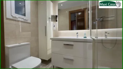 Piso en venta en Travessera de les Corts, cerca de Carrer de Mejía Lequerica, Les Corts (Distrito Les Corts. Barcelona Capital) de 670.000 €