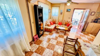Casa adosada en venta en Calle B-2 Villapiedra, Cabo Roig-La Zenia-La Regia (Distrito Orihuela Costa. Orihuela) de 209.000 €
