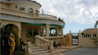 Chalet on Diseminados Street photo 10