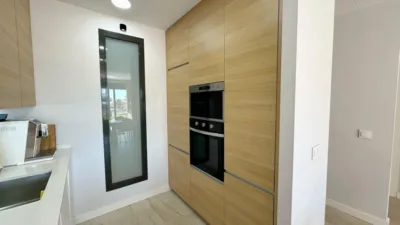 Duplex on Carrer Londres photo 10