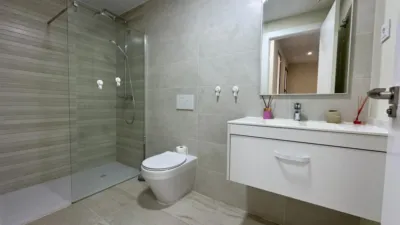 Duplex on Carrer Londres photo 17