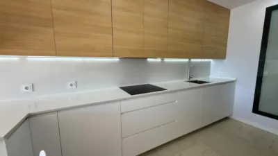 Duplex on Carrer Londres photo 8