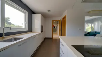 Chalet on Calle de los Arcos photo 7