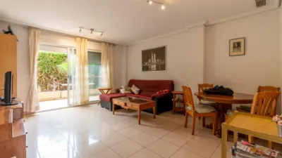 Apartment on Carrer de Juan de la Cierva photo 11
