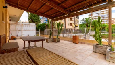 Apartment on Carrer de Juan de la Cierva photo 27