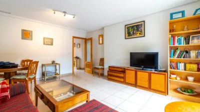 Apartment on Carrer de Juan de la Cierva photo 2