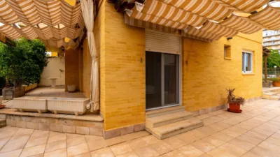 Apartment on Carrer de Juan de la Cierva photo 34