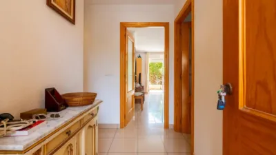 Apartment on Carrer de Juan de la Cierva photo 3