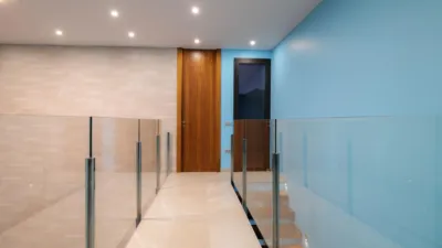Chalet en Carrer Bucarest photo 12