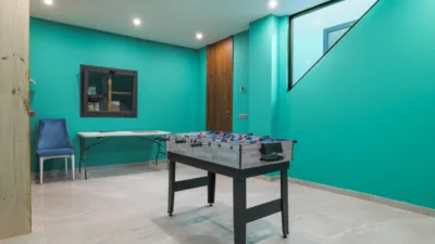 Chalet en Carrer Bucarest photo 18