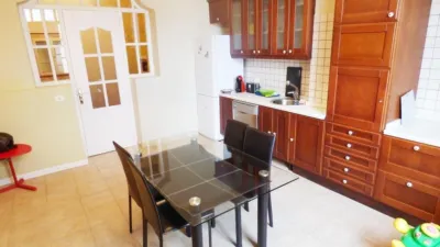 Apartment on Calle de Menorca, 15 photo 4