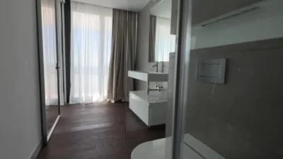 Chalet on Carrer Viena photo 27