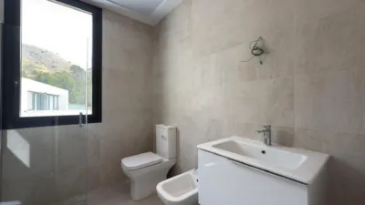 Chalet en calle Rey Luis I photo 9