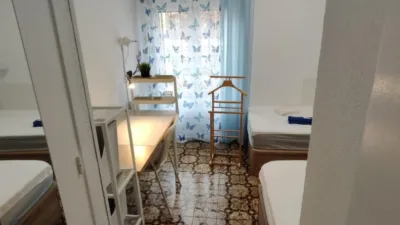 Apartment on Calle de la Romana photo 13