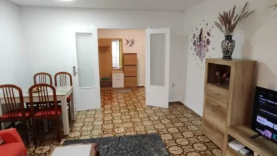 Apartment on Calle de la Romana photo 14