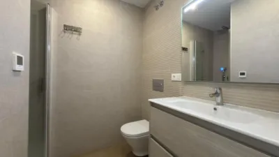 Top-floor apartment on Calle Argentina photo 14