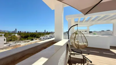 Top-floor apartment on Calle Argentina photo 33