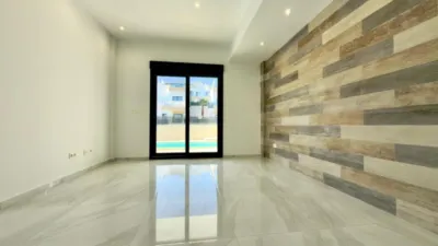 Chalet on Carrer Milan photo 36