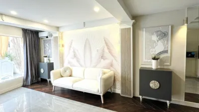 Penthouse on Calle de Sevilla photo 2