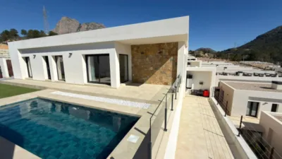 Chalet on Calle Alcasser L' photo 5