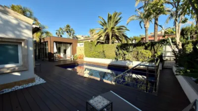 Chalet in Urbanització Coblanca photo 9