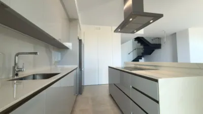 Piso – la Vila Joiosa / Villajoyosa, Cales i Talaies - Más