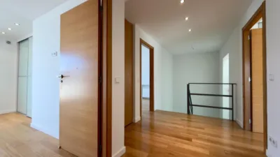 Terraced house in Carrer Austral photo 4