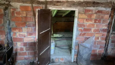 Rustic property on Calle Santa Cruz, No. 5 photo 2