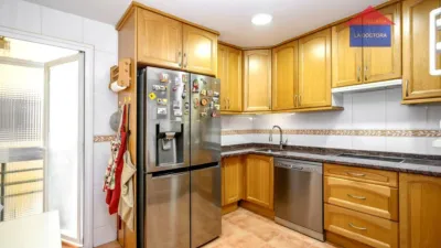 Apartment on Paseo del Alparrache photo 5