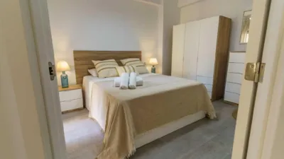 Apartment on Avenida de Juan Sebastián Elcano photo 28