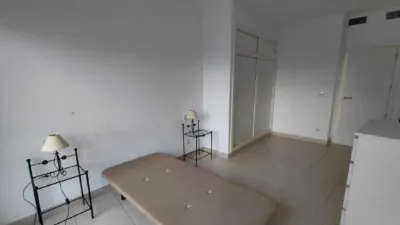 Apartment on Murillo Street photo 9