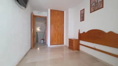 Duplex on Calle de Pi i Margall photo 29
